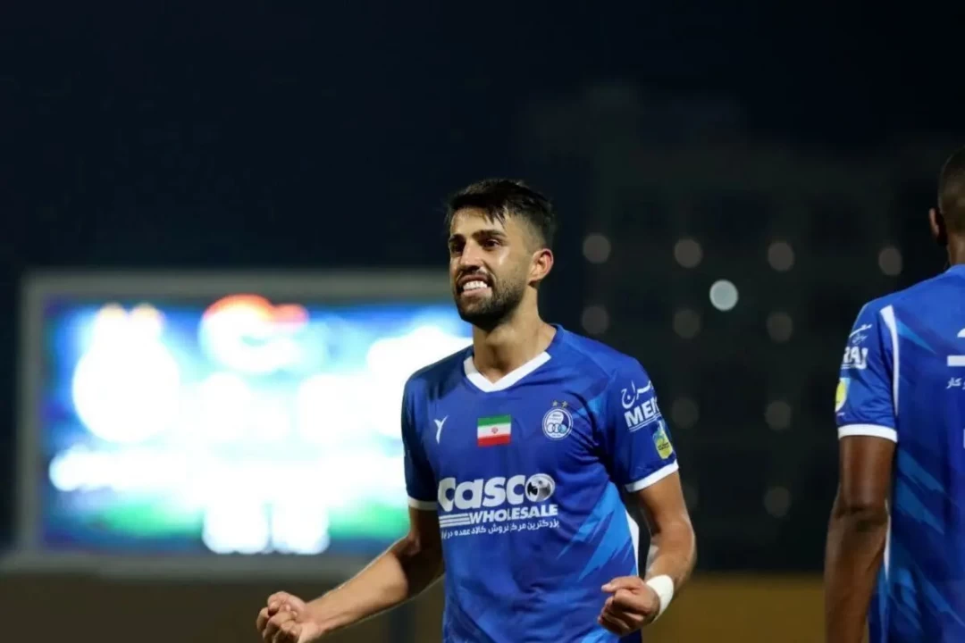 رضاوندبه جمع مصدومان استقلال مقابل پیوست